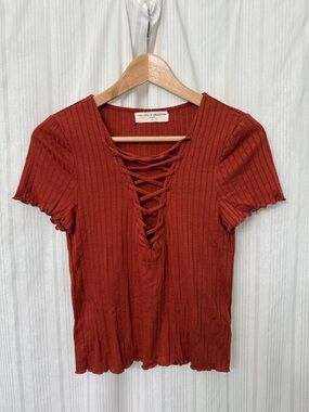 UO Burnt Sienna Rust Ribbed Knit V-Neck Tee